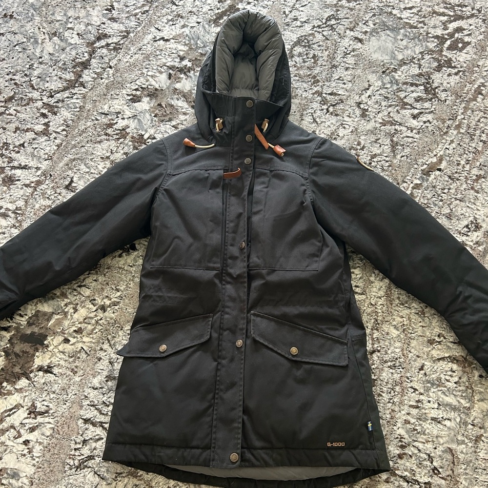 Fjallraven Black Ski Jacket with Hood and Weather-Resistant G-1000 Design